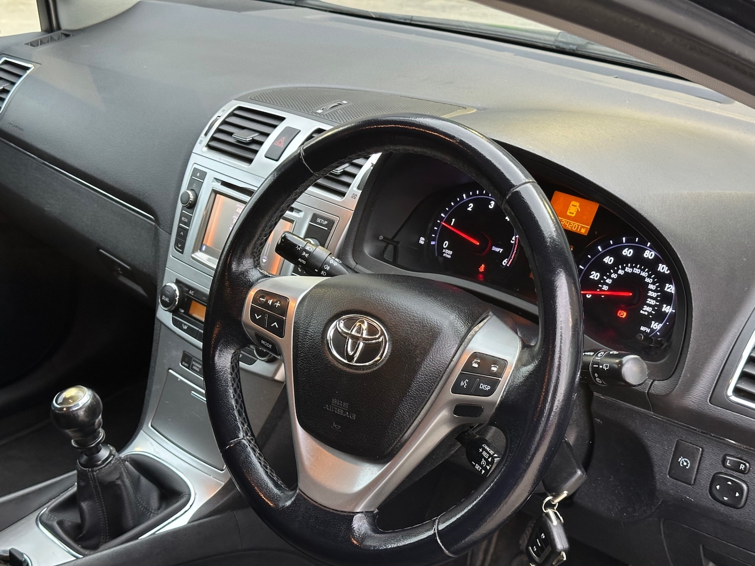 Used Toyota Avensis 2012 for sale - 78000526: Photo 31