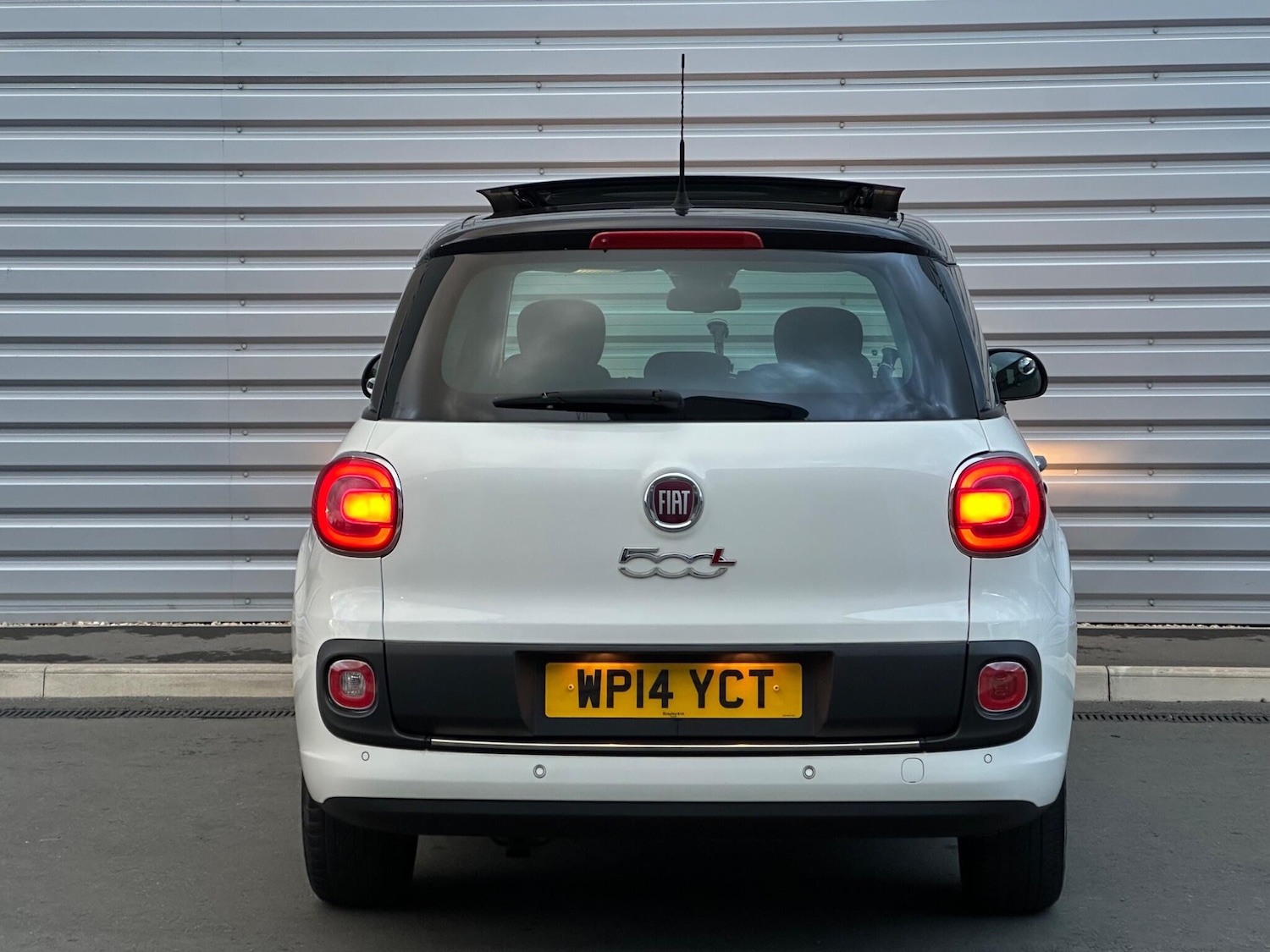 Vehicle 28