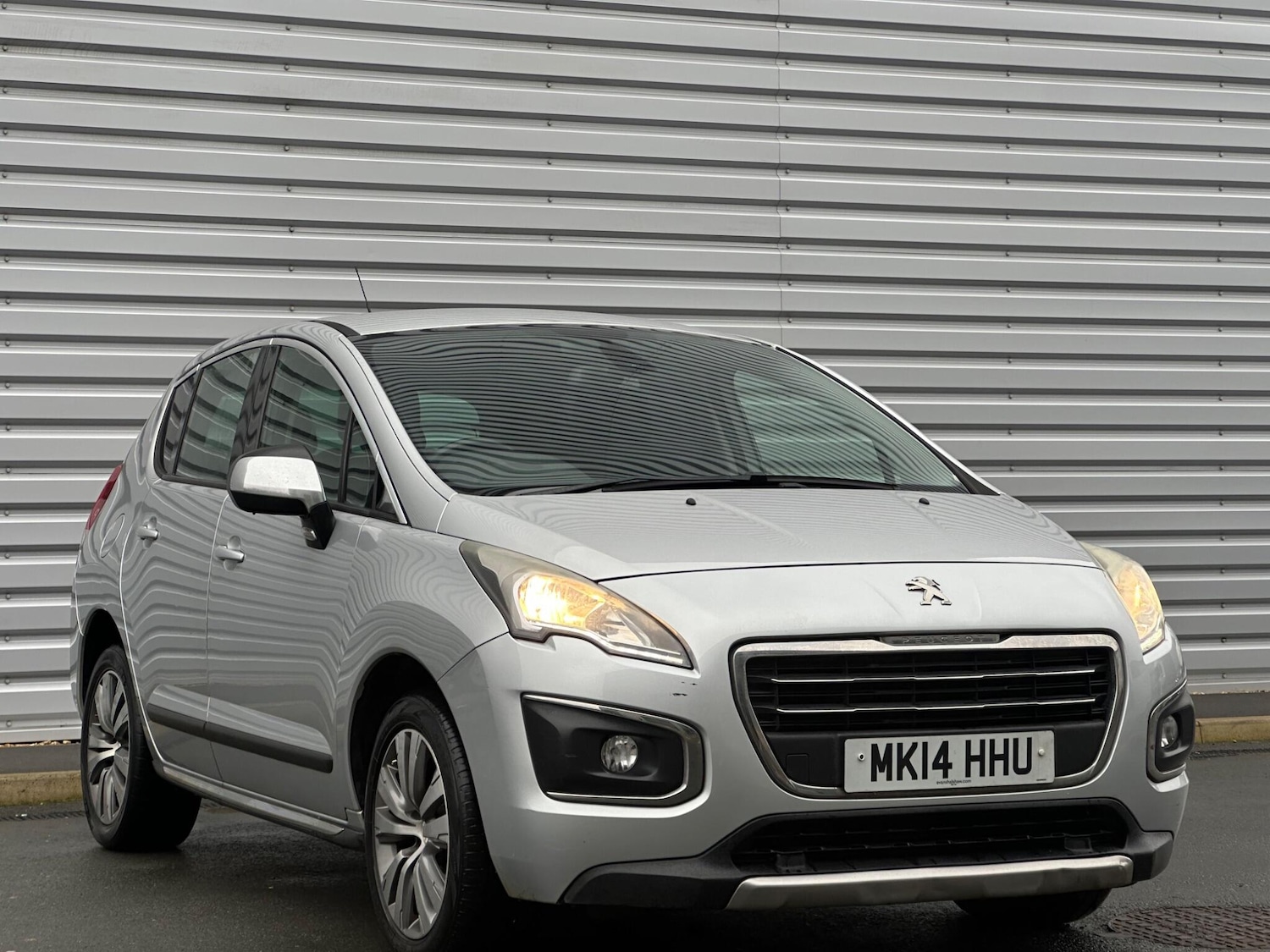 Used Peugeot 3008 for sale - 77738450: Photo 2