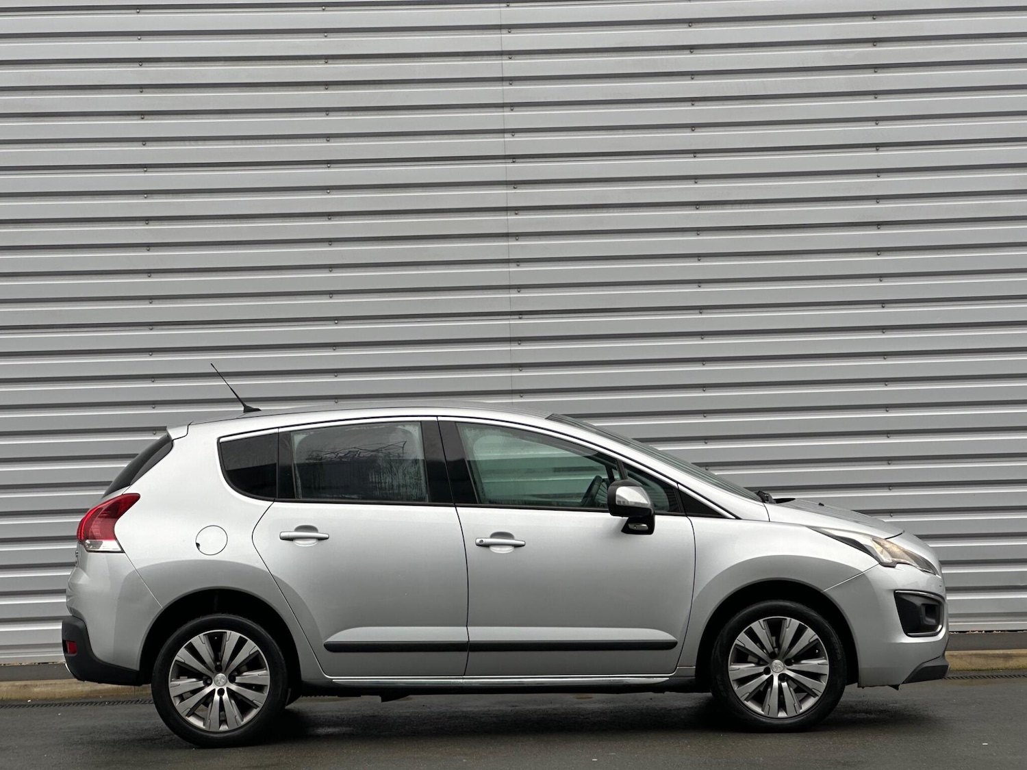 Used Peugeot 3008 for sale - 77738450: Photo 9