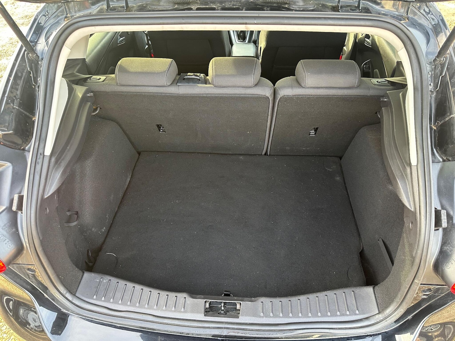 Used Ford Focus 2013 for sale - 76942536: Photo 15