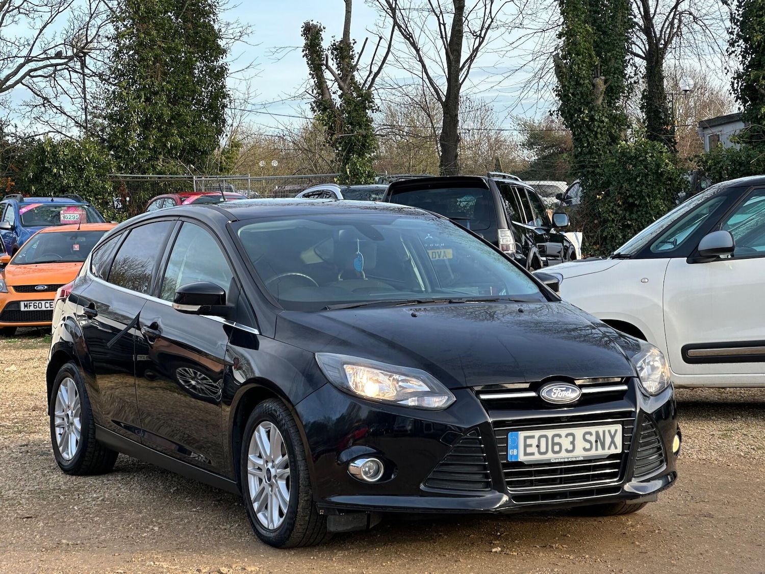 Used Ford Focus 2013 for sale - 76942536: Photo 2