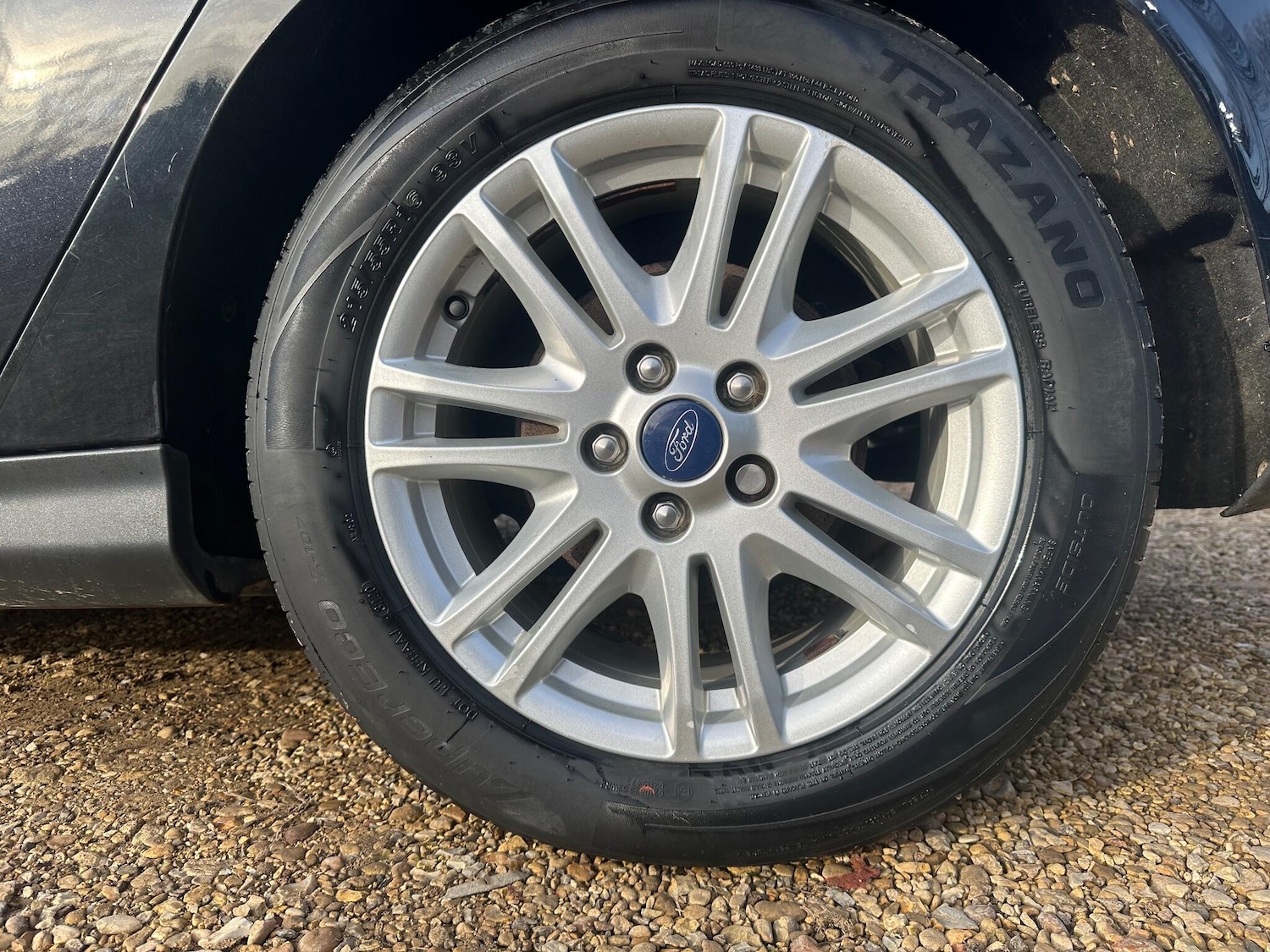 Used Ford Focus 2013 for sale - 76942536: Photo 7