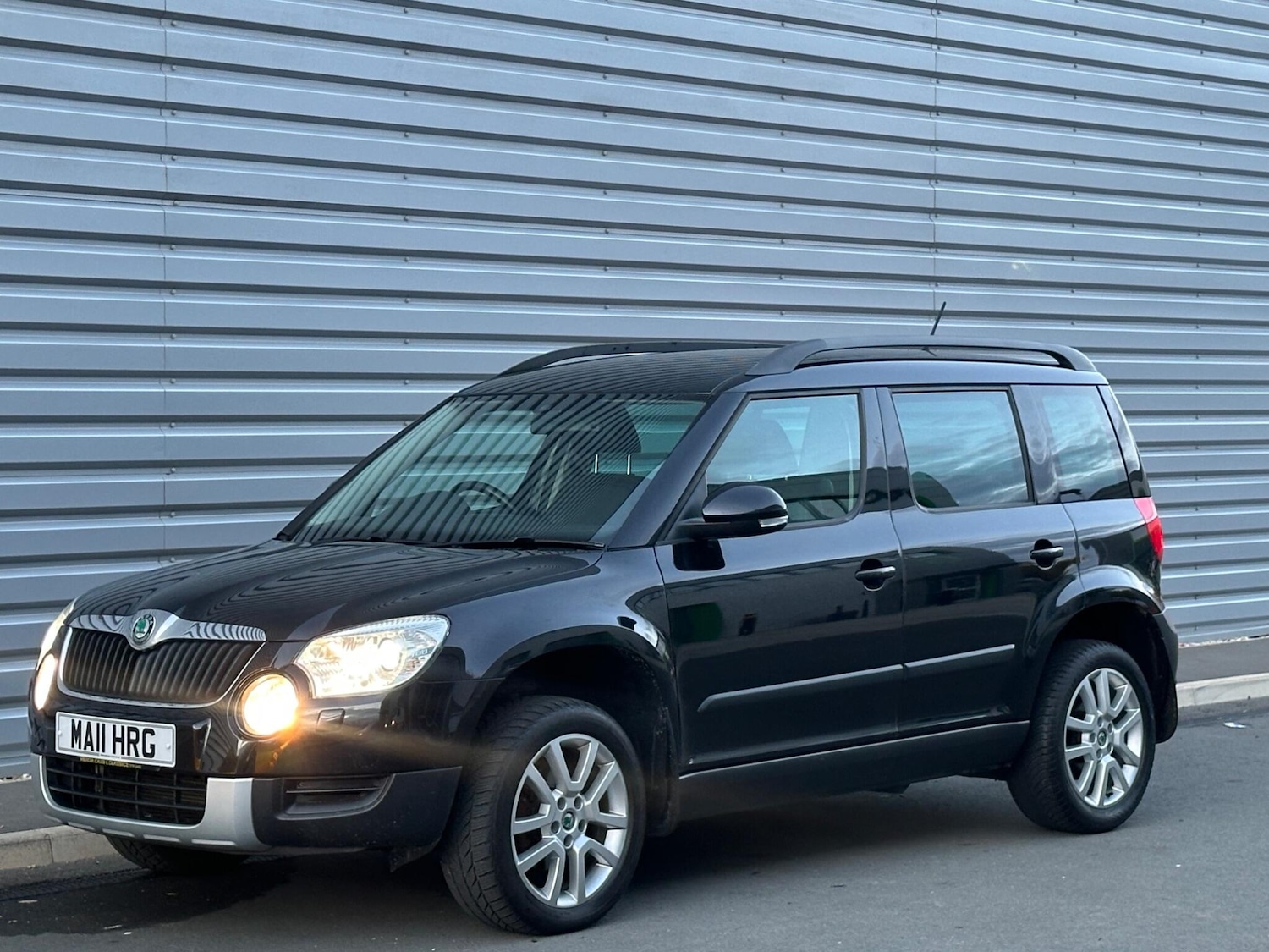 Used Skoda Yeti 2011 for sale - 77738014: Photo 12