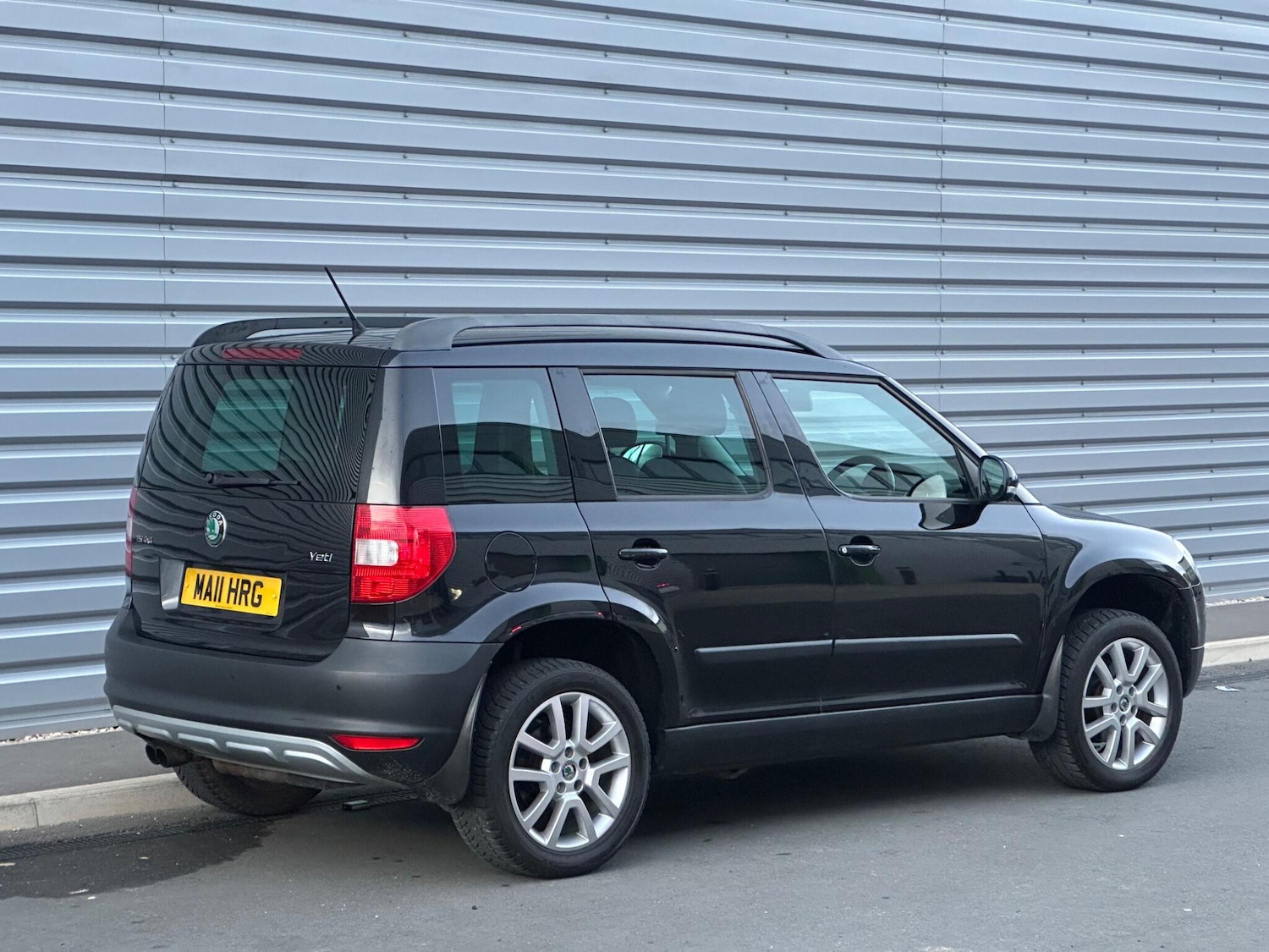 Used Skoda Yeti 2011 for sale - 77738014: Photo 17