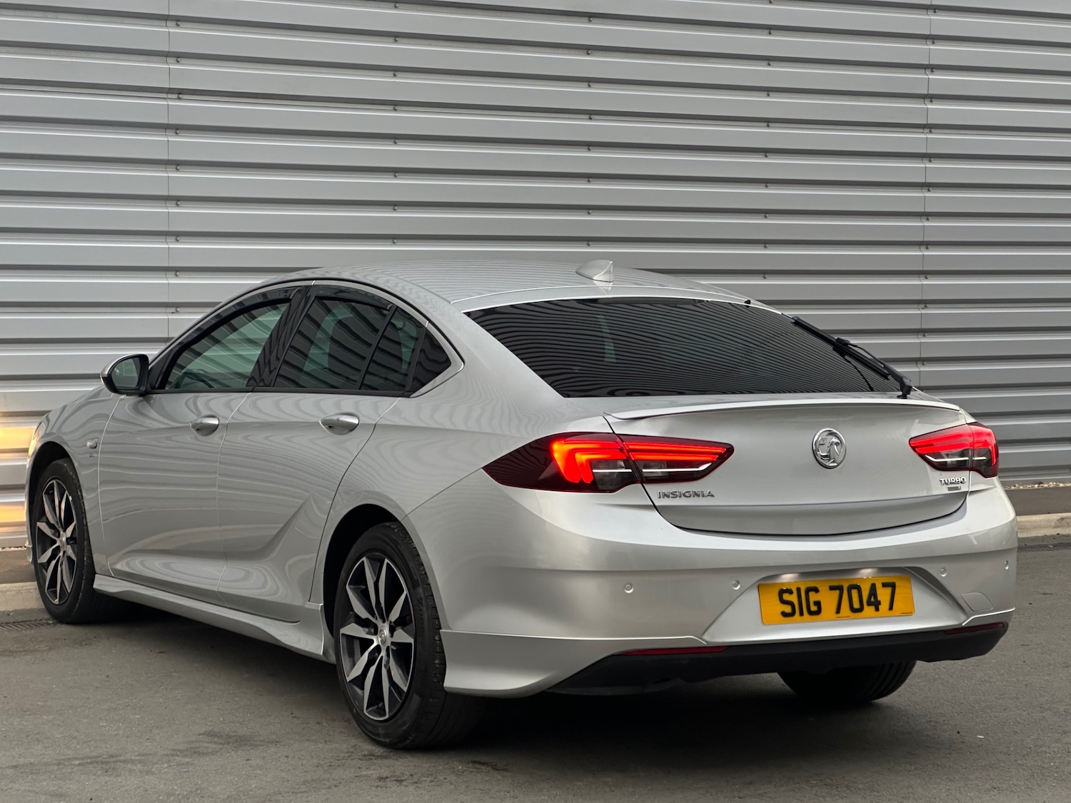 Used Vauxhall Insignia 2017 for sale - 76640696: Photo 16