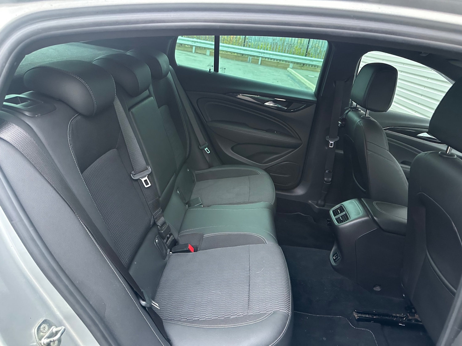 Used Vauxhall Insignia 2017 for sale - 76640696: Photo 31