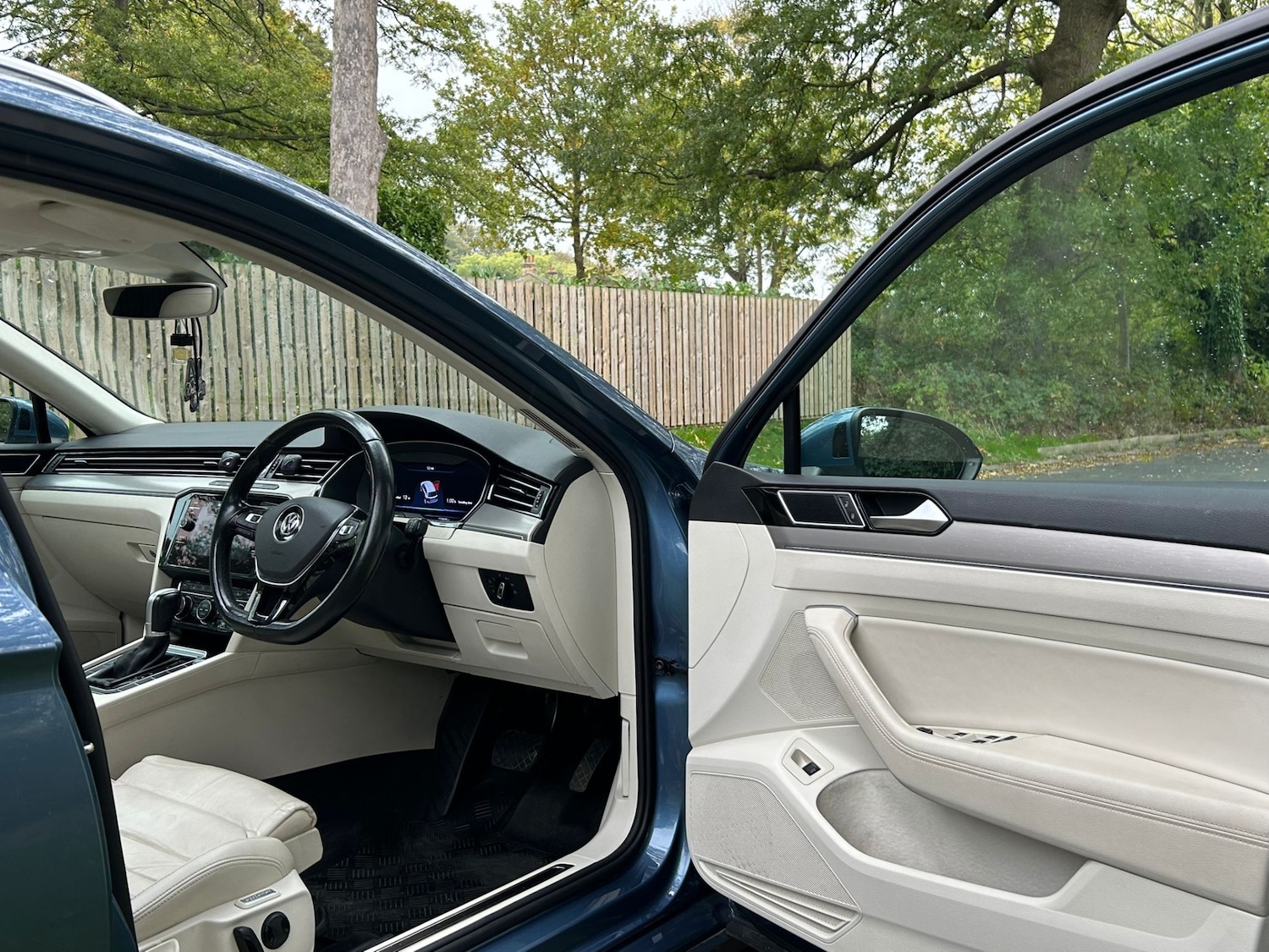 Used Volkswagen Passat 2015 for sale - 76712269: Photo 24