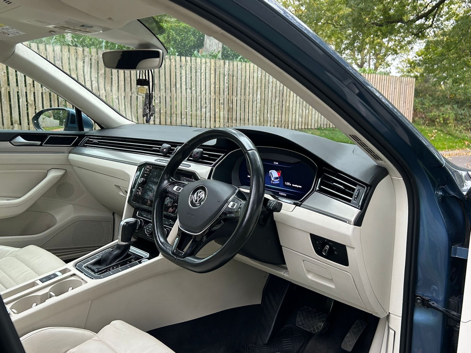 Used Volkswagen Passat 2015 for sale - 76712269: Photo 28