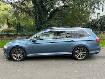 Used Volkswagen Passat 2015 for sale - 76712269: Photo