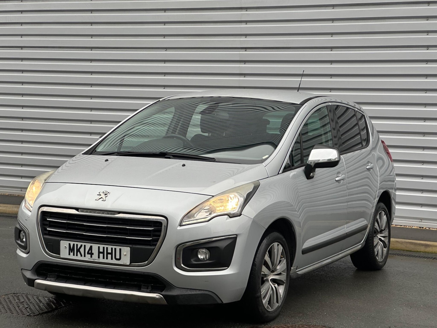 Used Peugeot 3008 2014 for sale - 77612592: Photo 3
