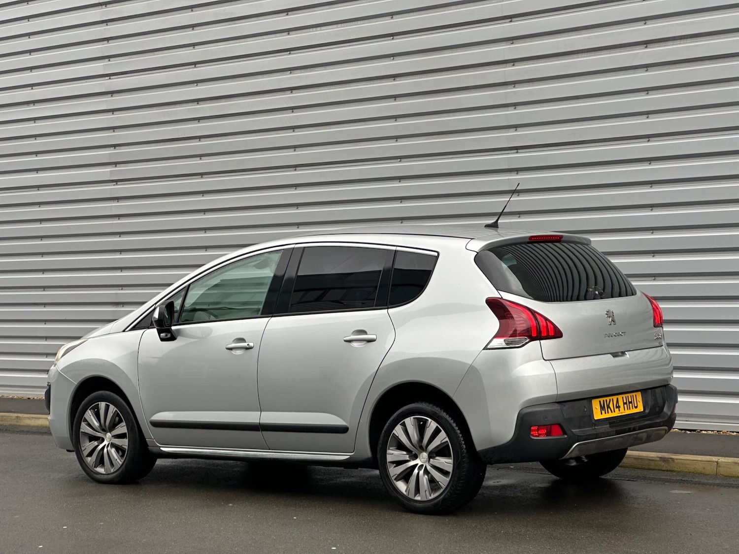 Used Peugeot 3008 2014 for sale - 77612592: Photo 5