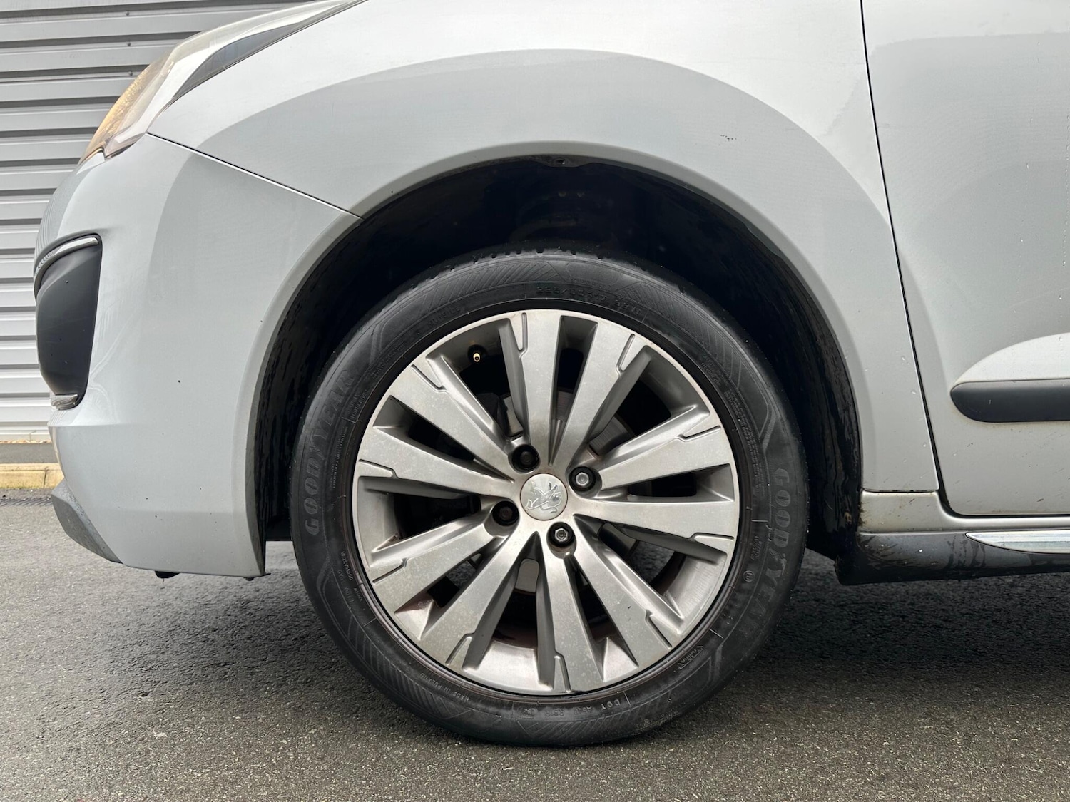 Used Peugeot 3008 2014 for sale - 77612592: Photo 7