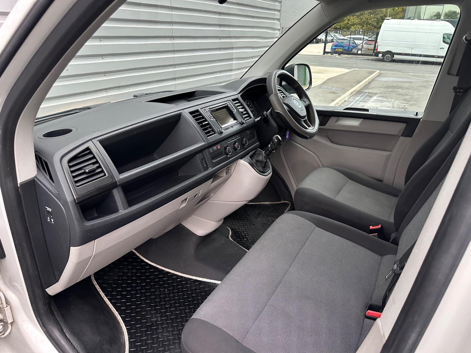 Used Volkswagen Transporter 2019 for sale - 76781338: Photo 29