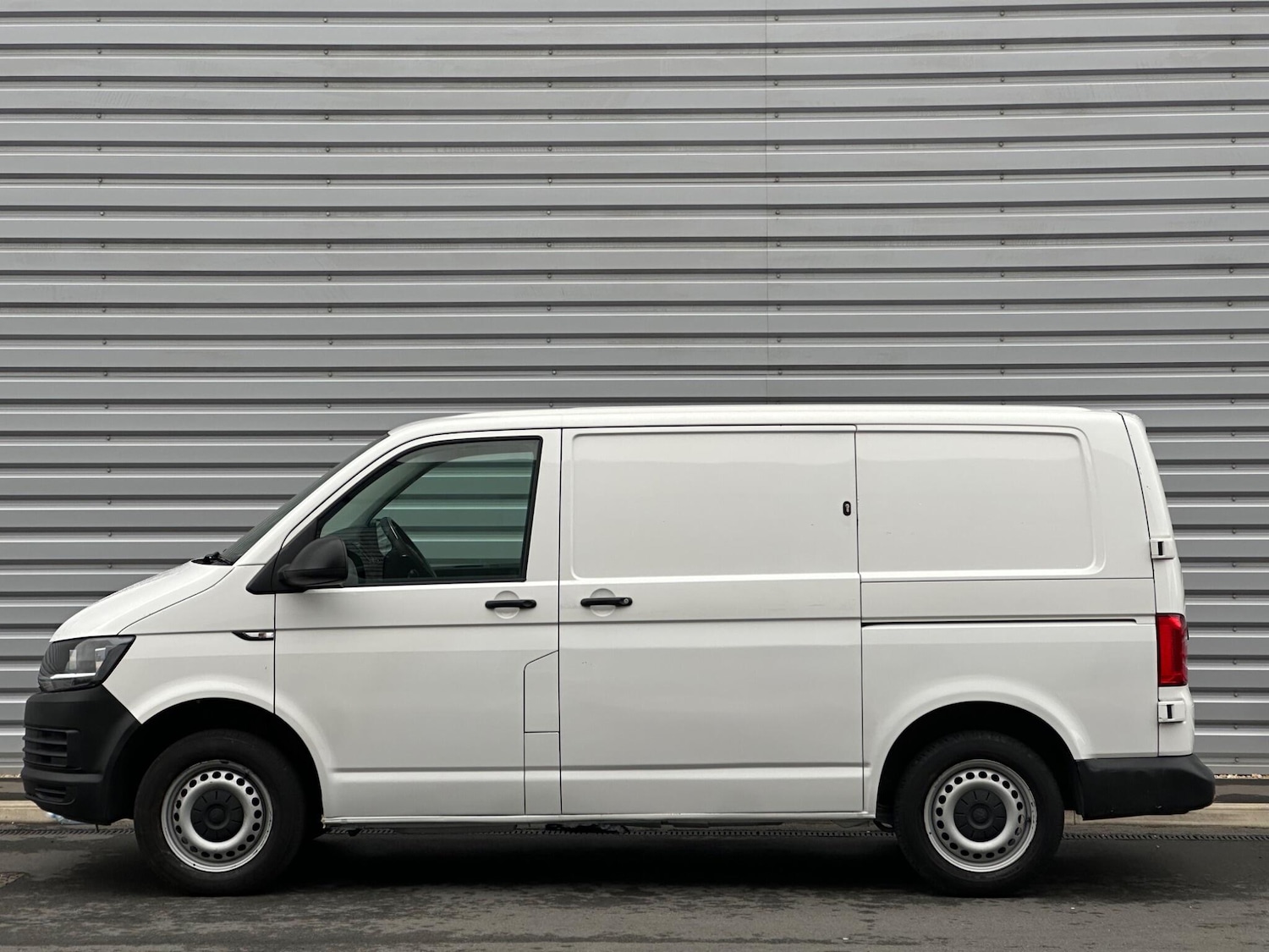 Used Volkswagen Transporter 2019 for sale - 76781338: Photo 5