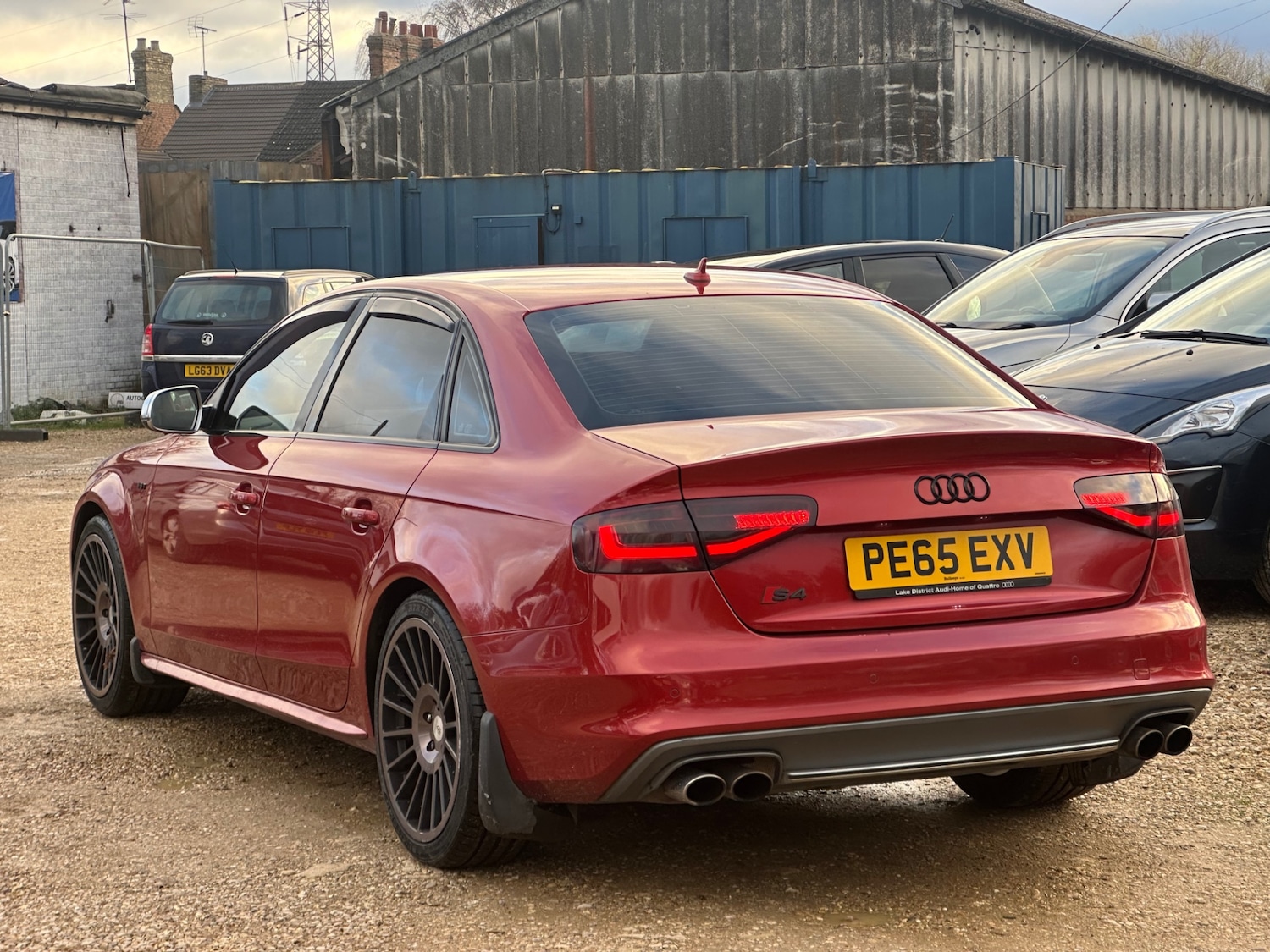 Used Audi A4 2015 for sale - 76640377: Photo 3