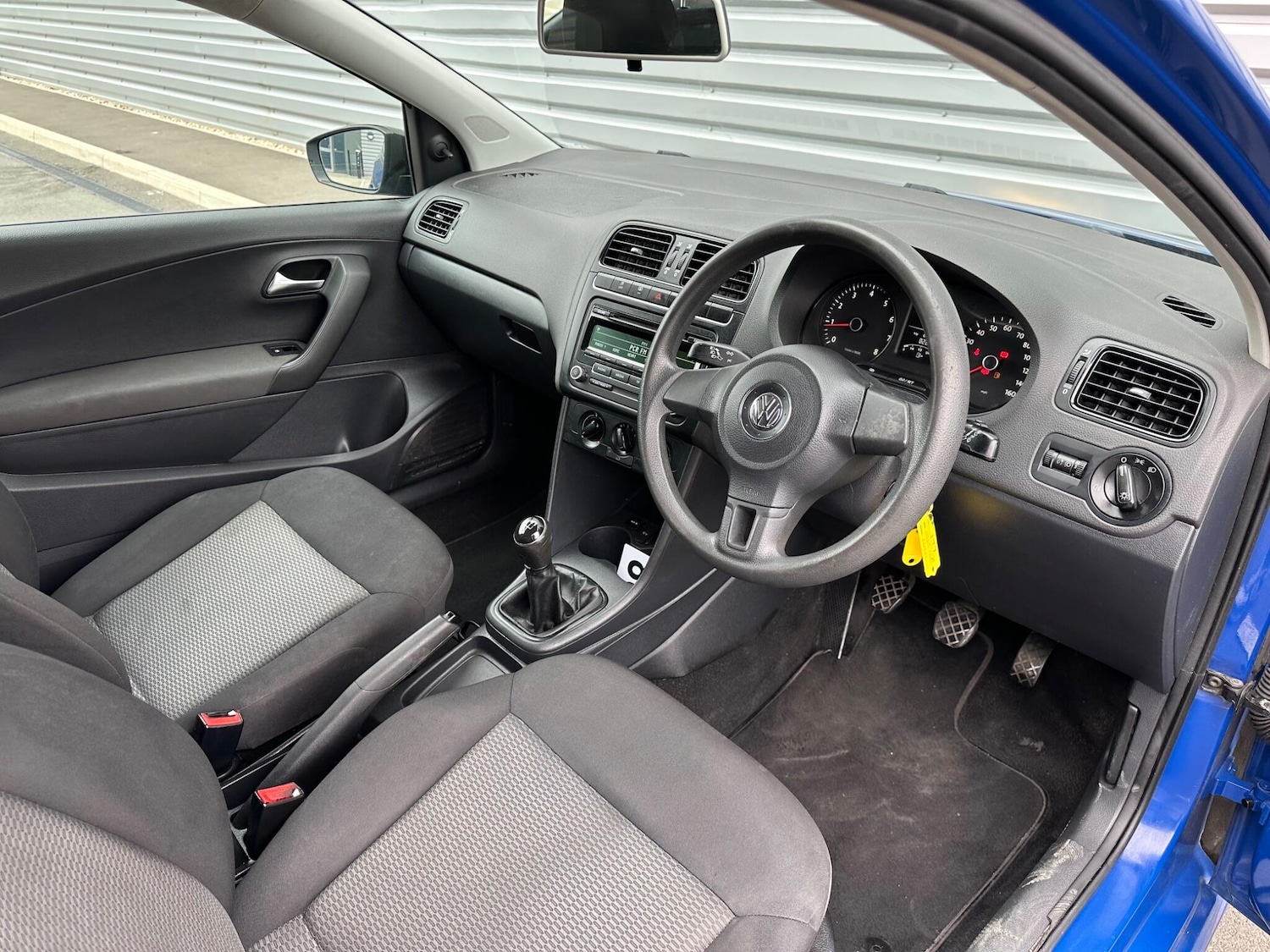 Vehicle 33