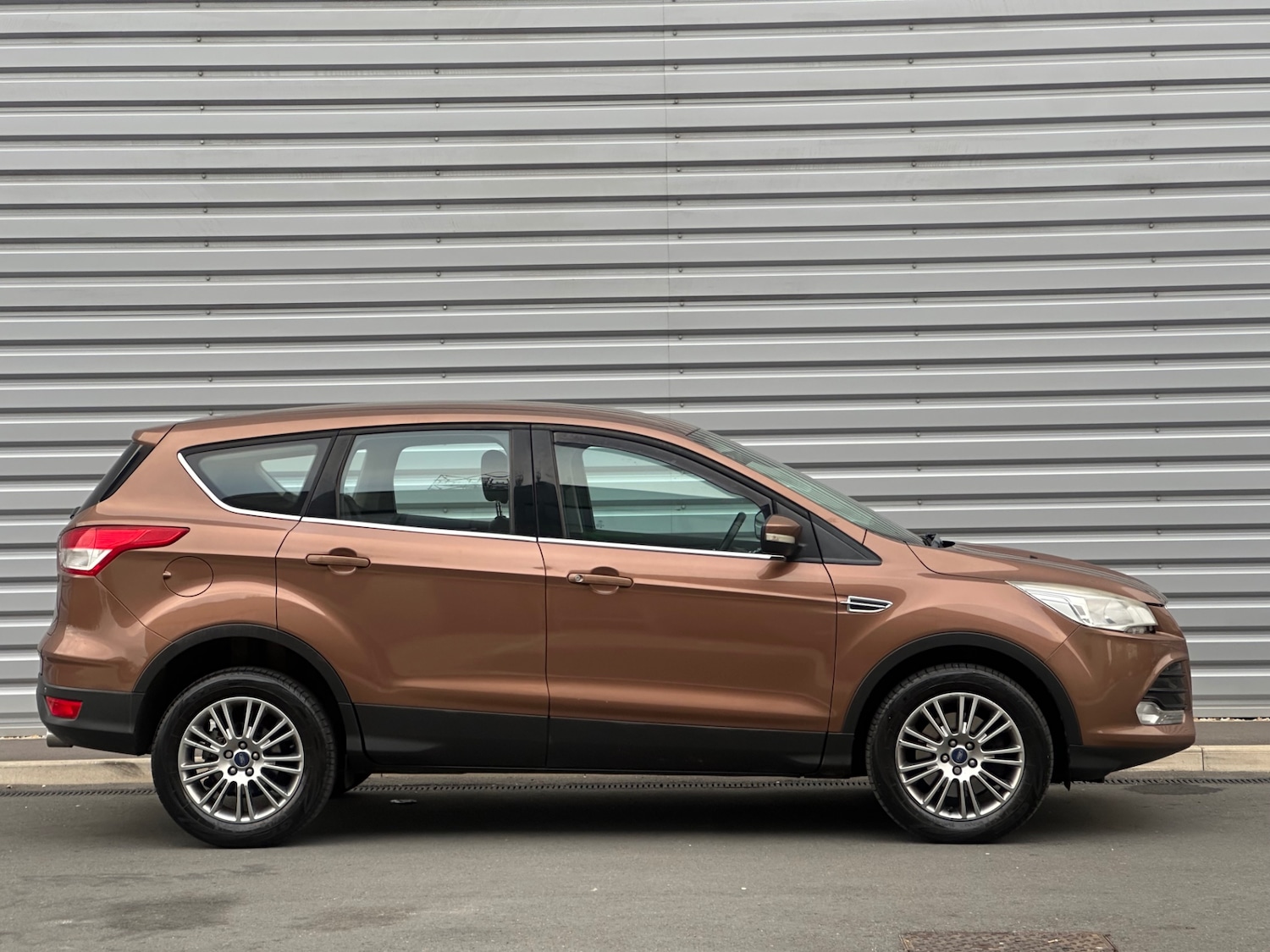 Used Ford Kuga 2014 for sale - 76652759: Photo 14
