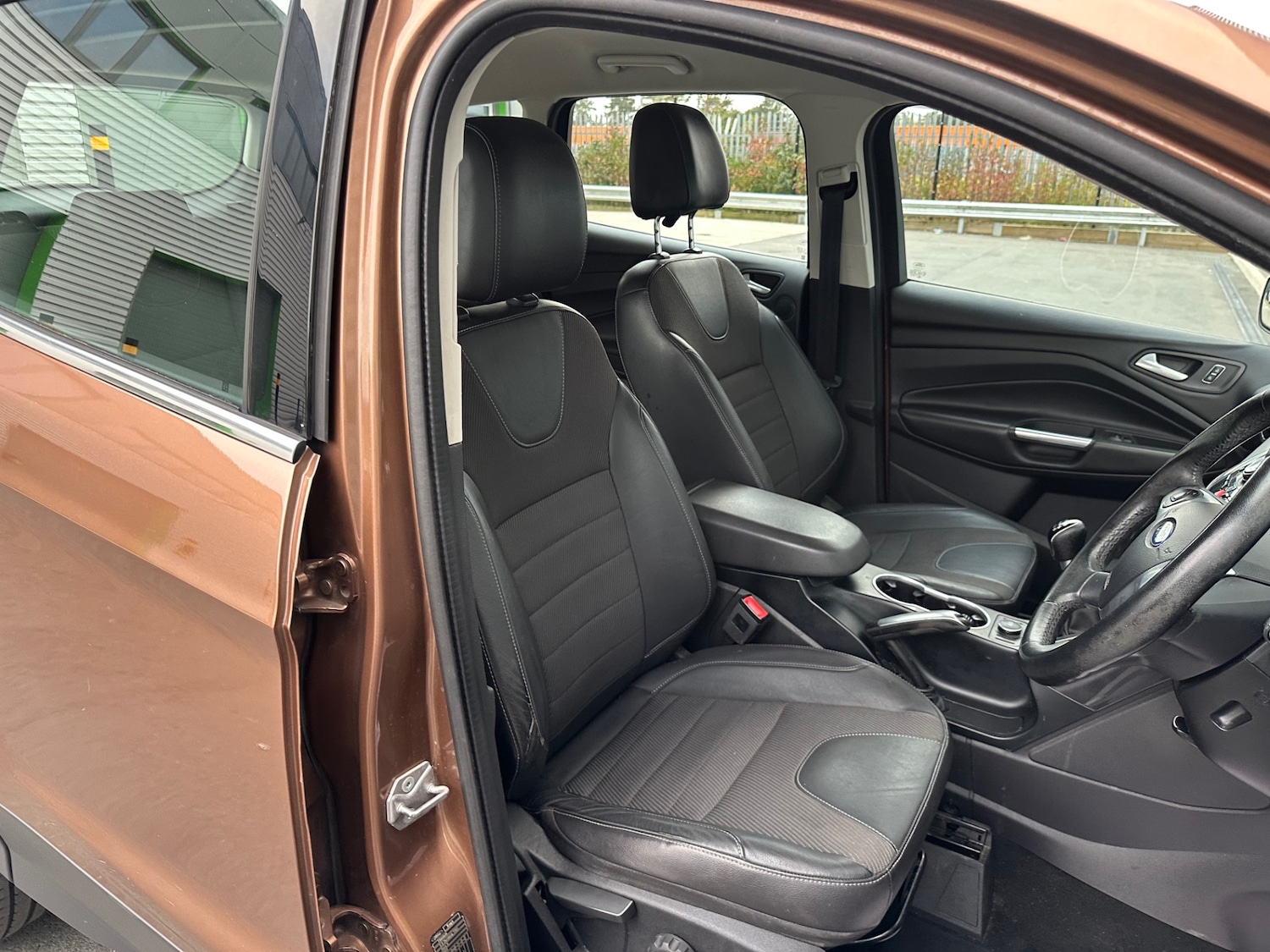 Used Ford Kuga 2014 for sale - 76652759: Photo 37