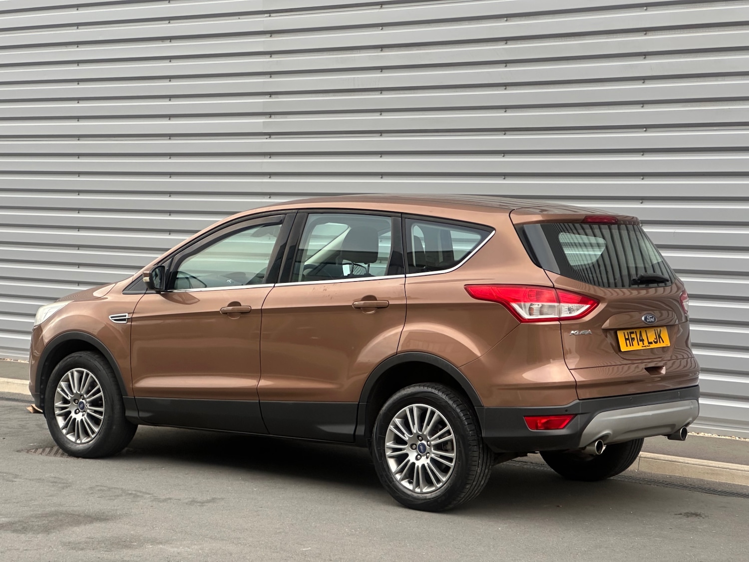 Used Ford Kuga 2014 for sale - 76652759: Photo 9
