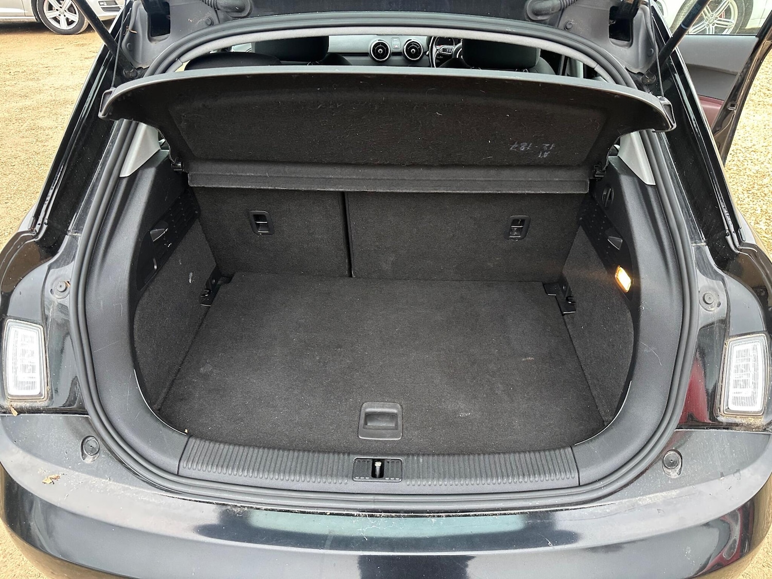 Used Audi A1 2012 for sale - 77066747: Photo 16