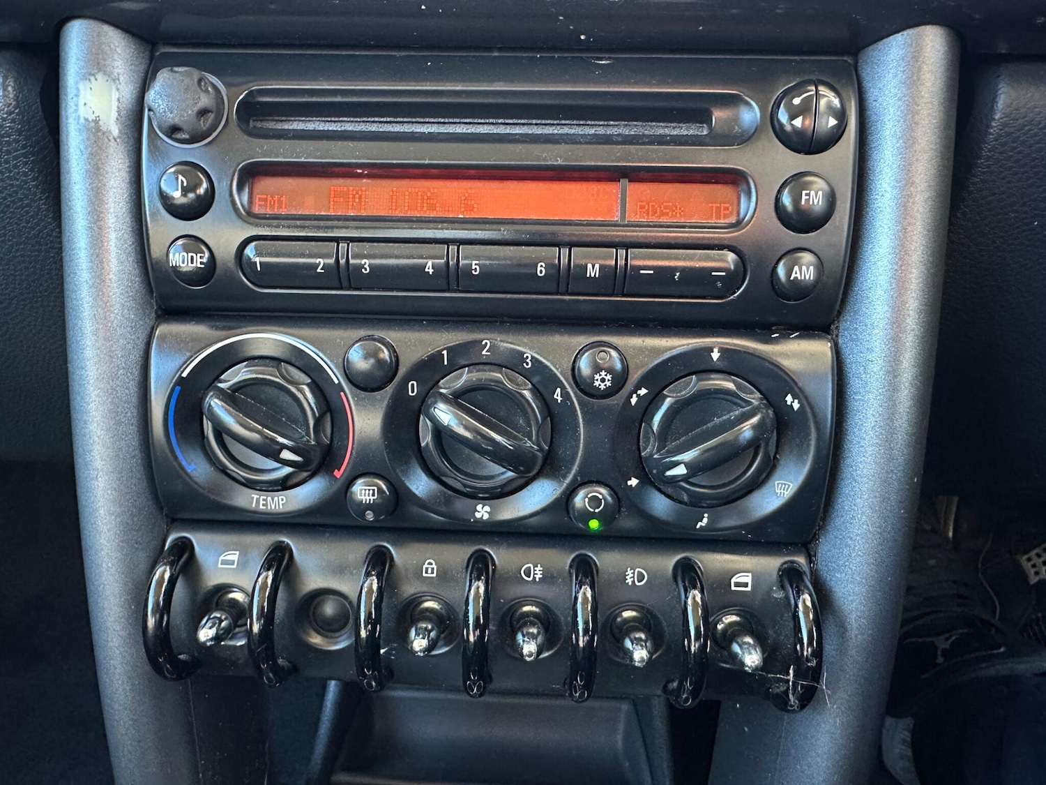 Used MINI Hatch 2005 for sale - 77229281: Photo 31