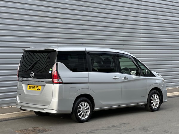 Used Nissan Serena 2025 for sale - 76179496: Photo 19