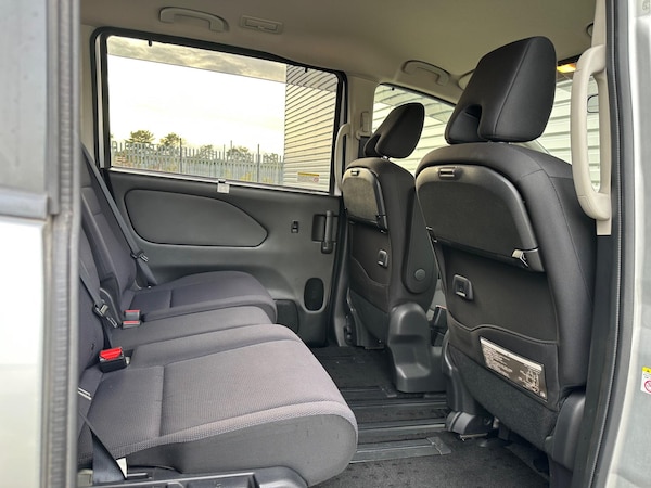 Used Nissan Serena 2025 for sale - 76179496: Photo 44