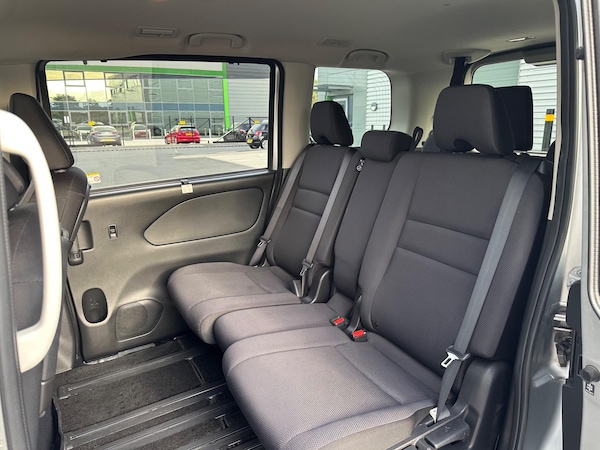 Used Nissan Serena 2025 for sale - 76179496: Photo 48