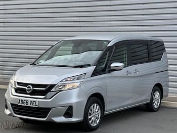 Used Nissan Serena 2025 for sale - 76179496: Photo 4