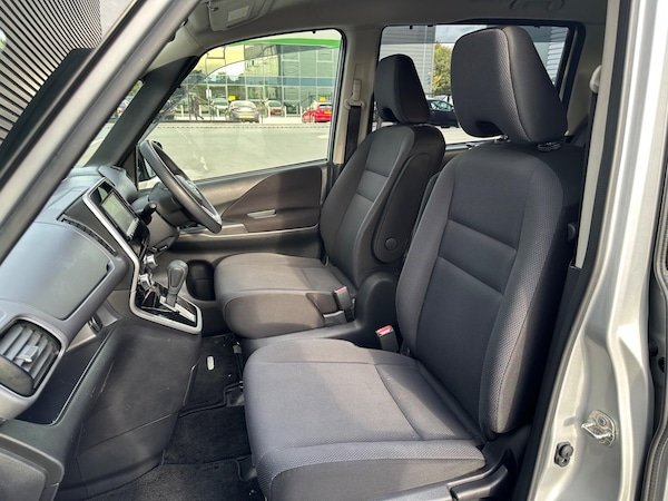 Used Nissan Serena 2025 for sale - 76179496: Photo 54
