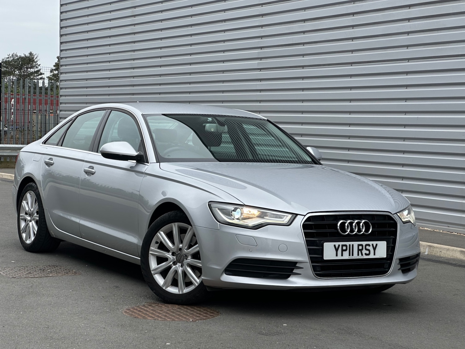 Used Audi A6 2011 for sale - 78090963: Photo 2