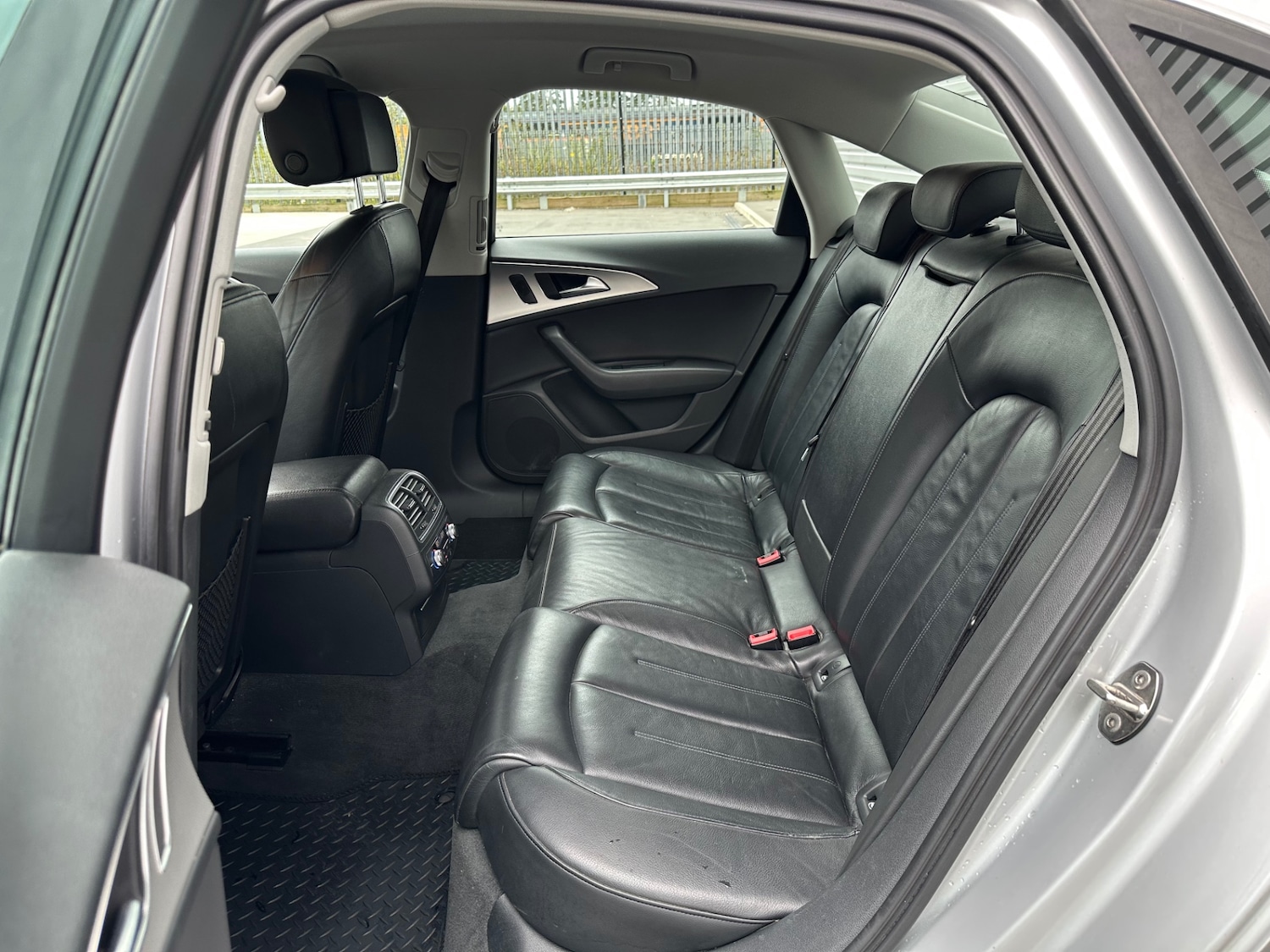 Used Audi A6 2011 for sale - 78090963: Photo 28