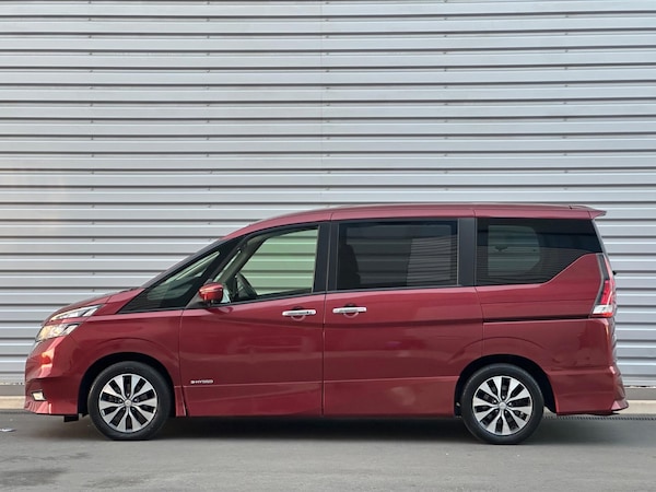 Used Nissan Serena 2025 for sale - 76213869: Photo 13
