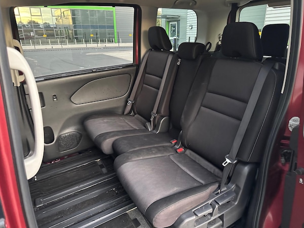Used Nissan Serena 2025 for sale - 76213869: Photo 40