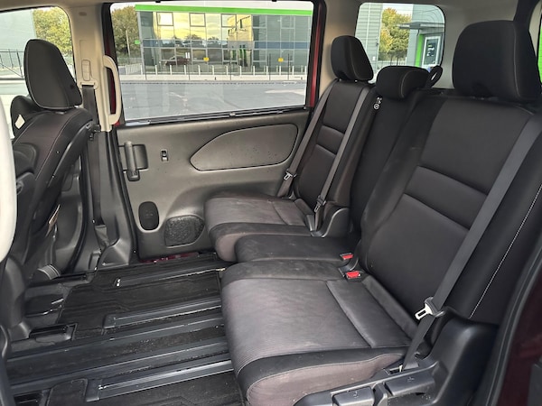 Used Nissan Serena 2025 for sale - 76213869: Photo 41