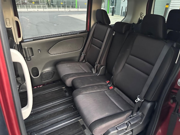 Used Nissan Serena 2025 for sale - 76213869: Photo 42