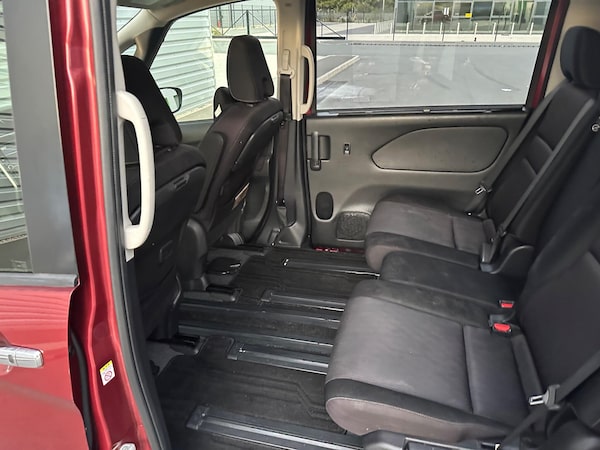 Used Nissan Serena 2025 for sale - 76213869: Photo 43