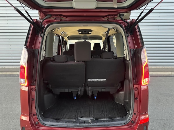 Used Nissan Serena 2025 for sale - 76213869: Photo 46