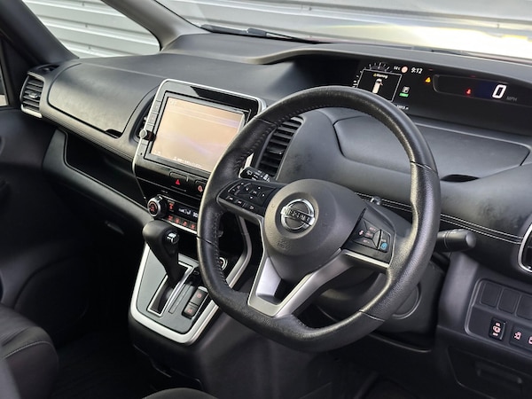 Used Nissan Serena 2025 for sale - 76213869: Photo 67