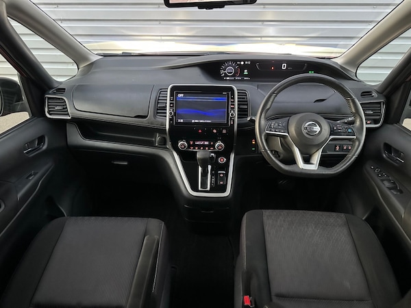 Used Nissan Serena 2025 for sale - 76213869: Photo 69