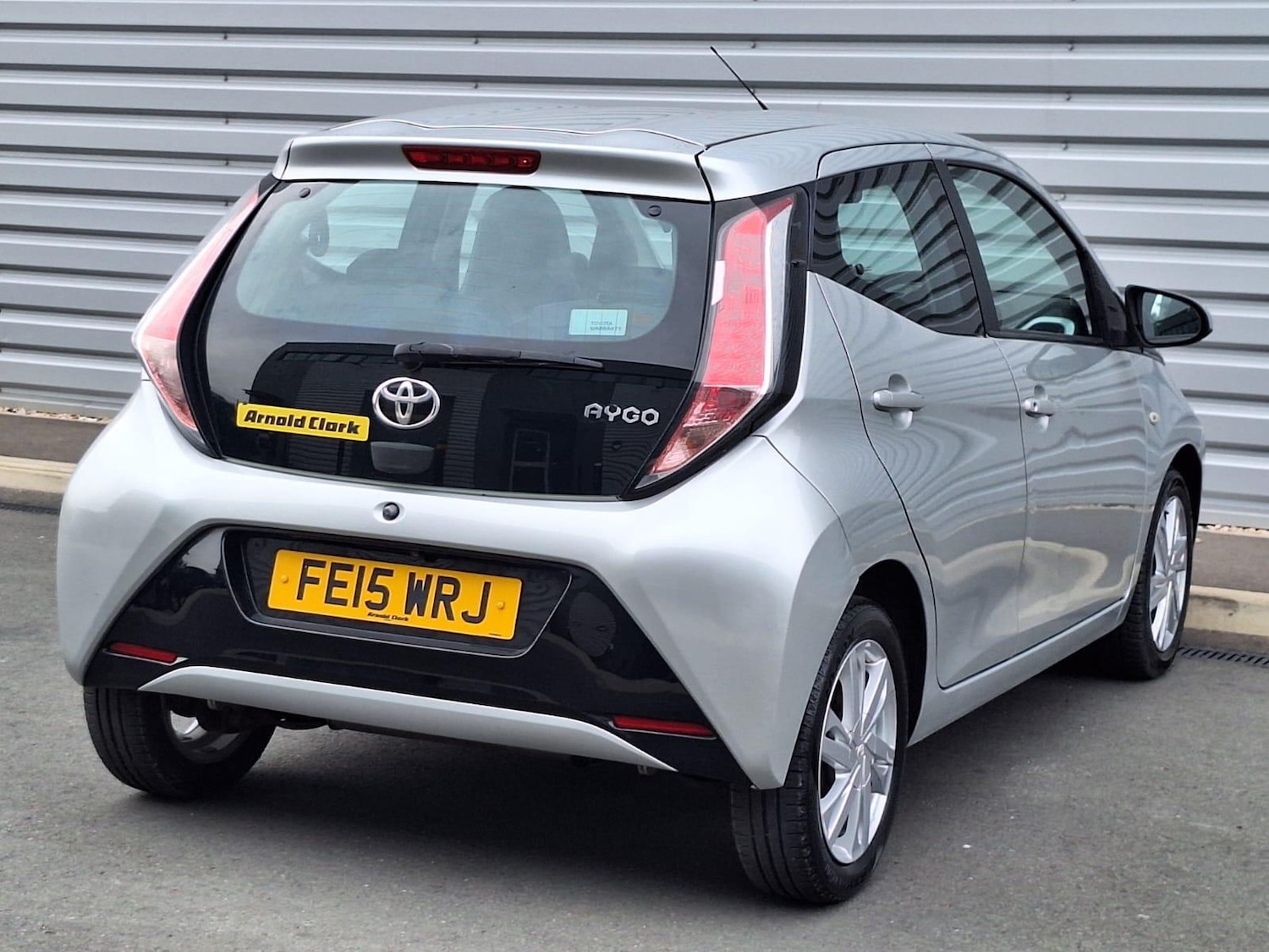 Used Toyota AYGO 2015 for sale - 76781835: Photo 13