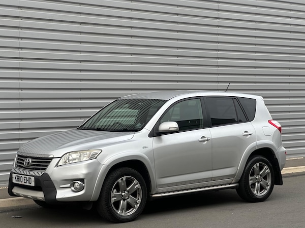 Used Toyota RAV4 2010 for sale - 76227393: Photo 11