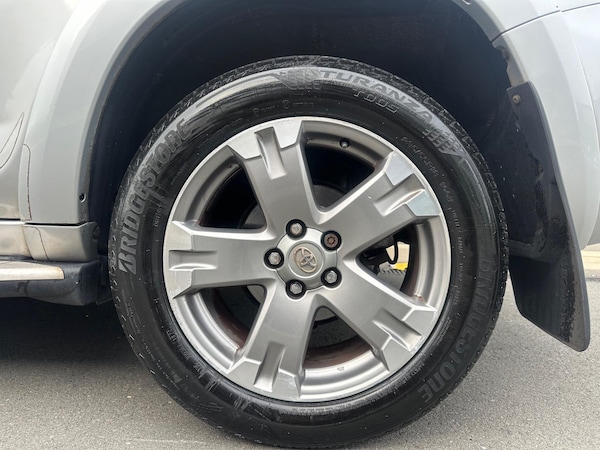 Used Toyota RAV4 2010 for sale - 76227393: Photo 14
