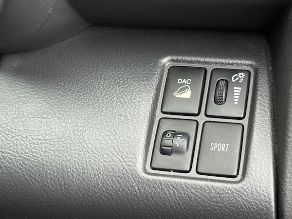 Used Toyota RAV4 2010 for sale - 76227393: Photo 58