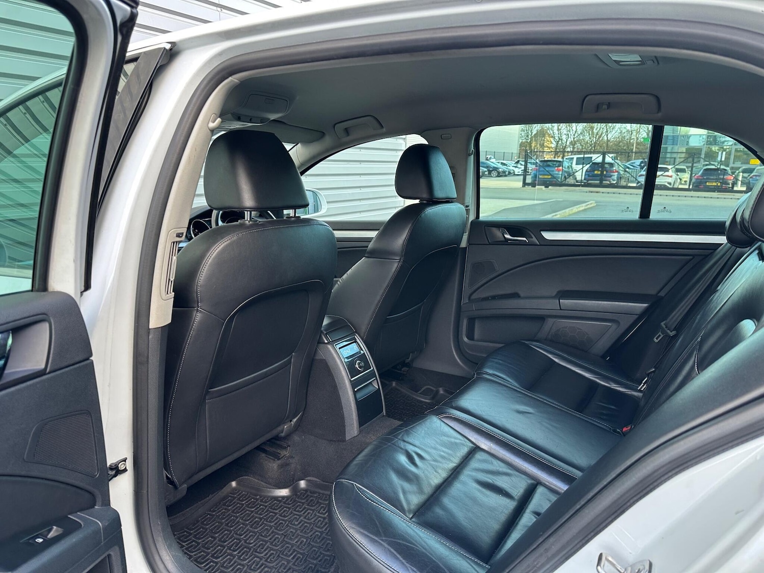 Used Skoda Superb 2015 for sale - 76913573: Photo 21