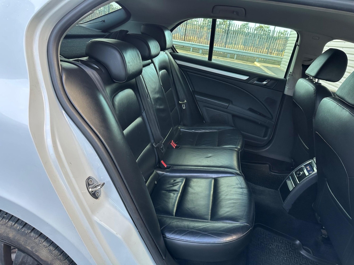 Used Skoda Superb 2015 for sale - 76913573: Photo 28