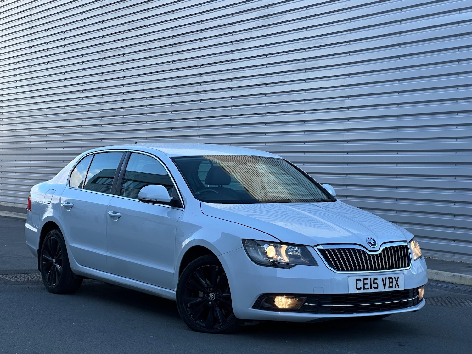 Used Skoda Superb 2015 for sale - 76913573: Photo 3
