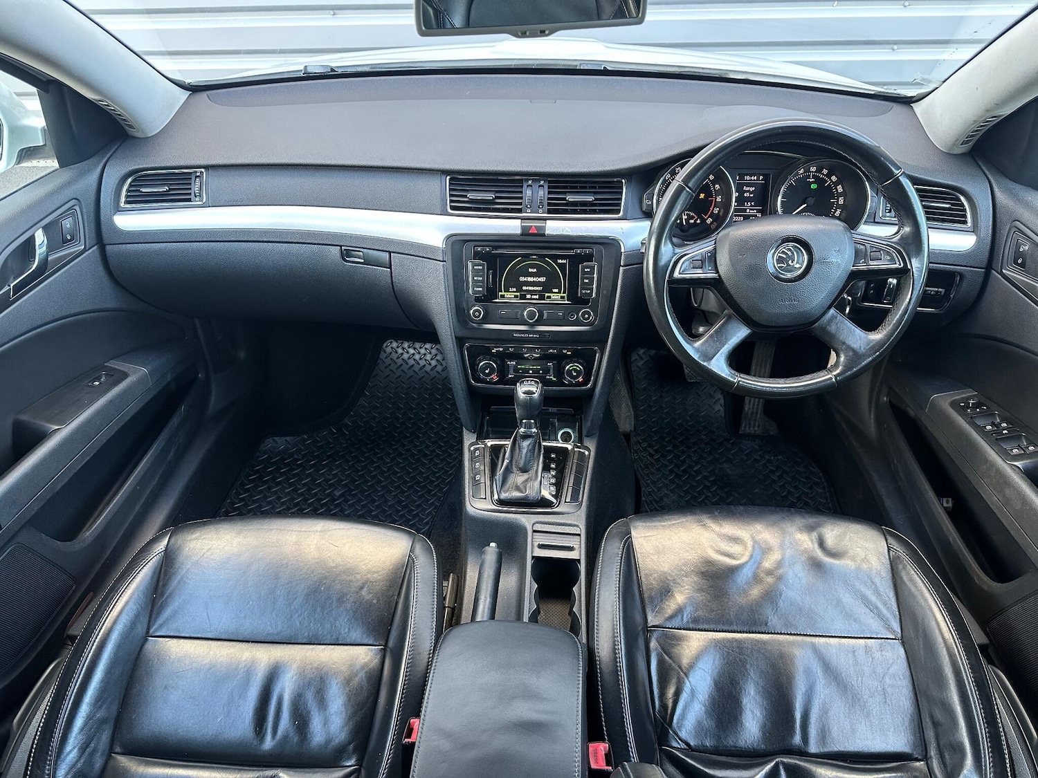 Used Skoda Superb 2015 for sale - 76913573: Photo 35