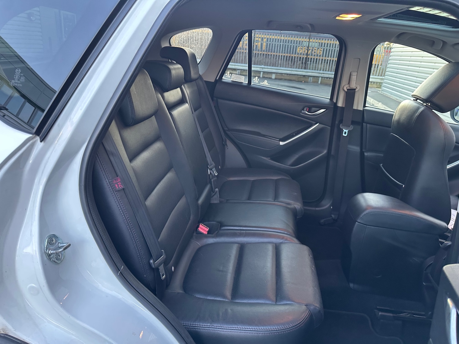 Used Mazda CX-5 2015 for sale - 76758802: Photo 35